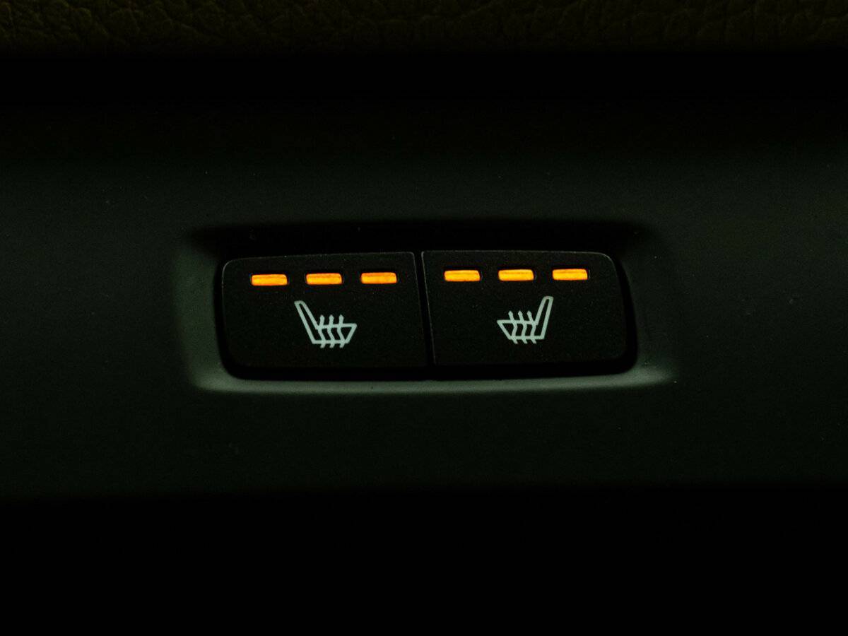 Volvo XC90 с пробегом — 2016 год. Фото: #19