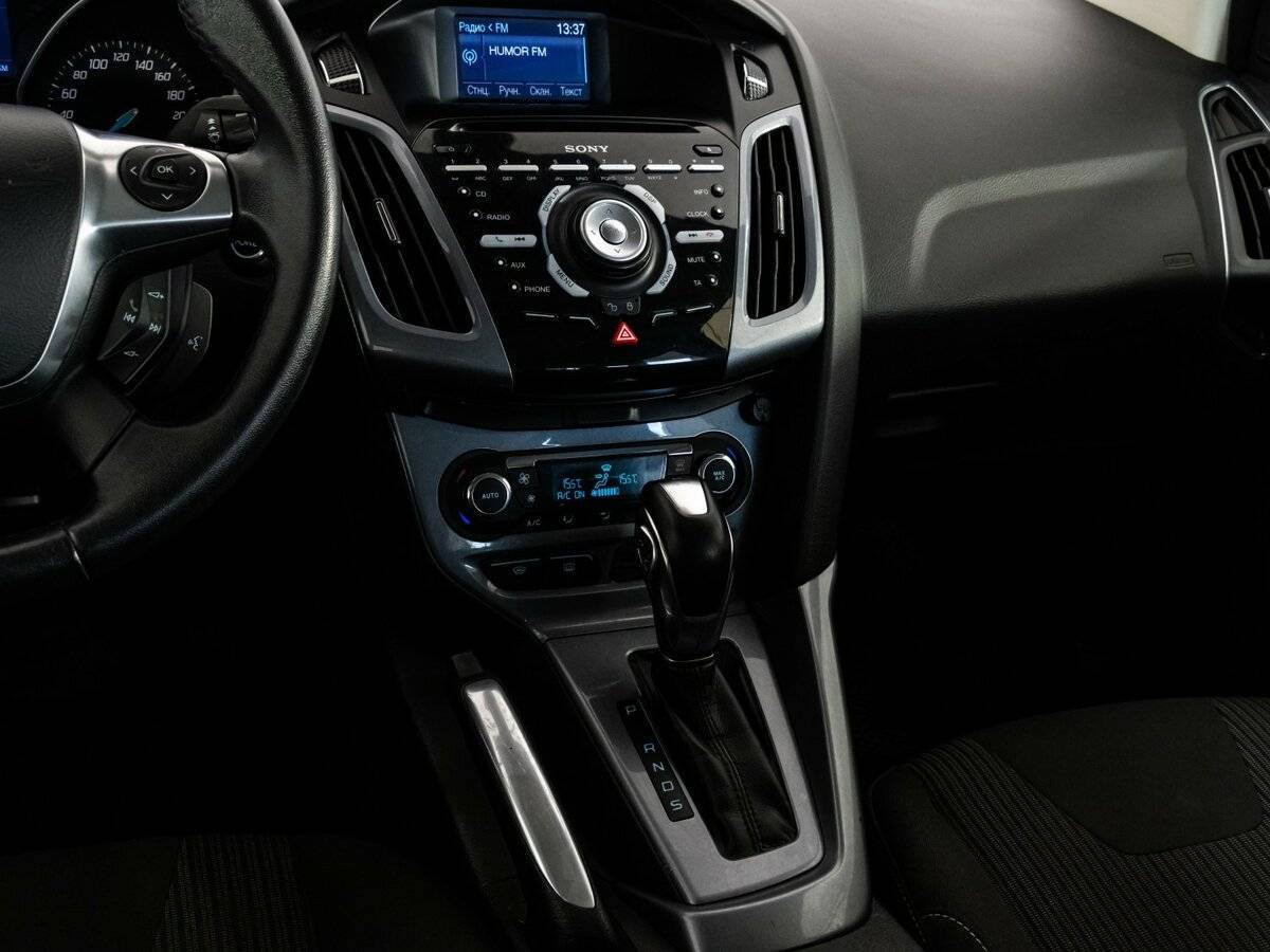 Ford Focus с пробегом — 2012 год. Фото: #13