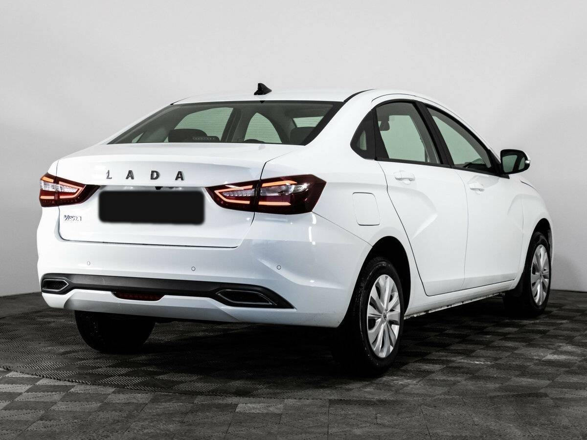 Lada (ВАЗ) Vesta с пробегом — 2024 год. Фото: #4