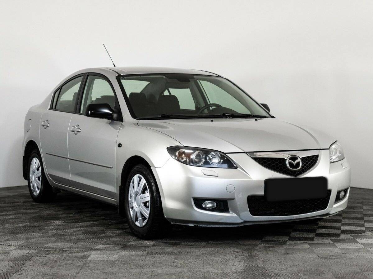 Mazda 3 с пробегом — 2008 год. Фото: #2