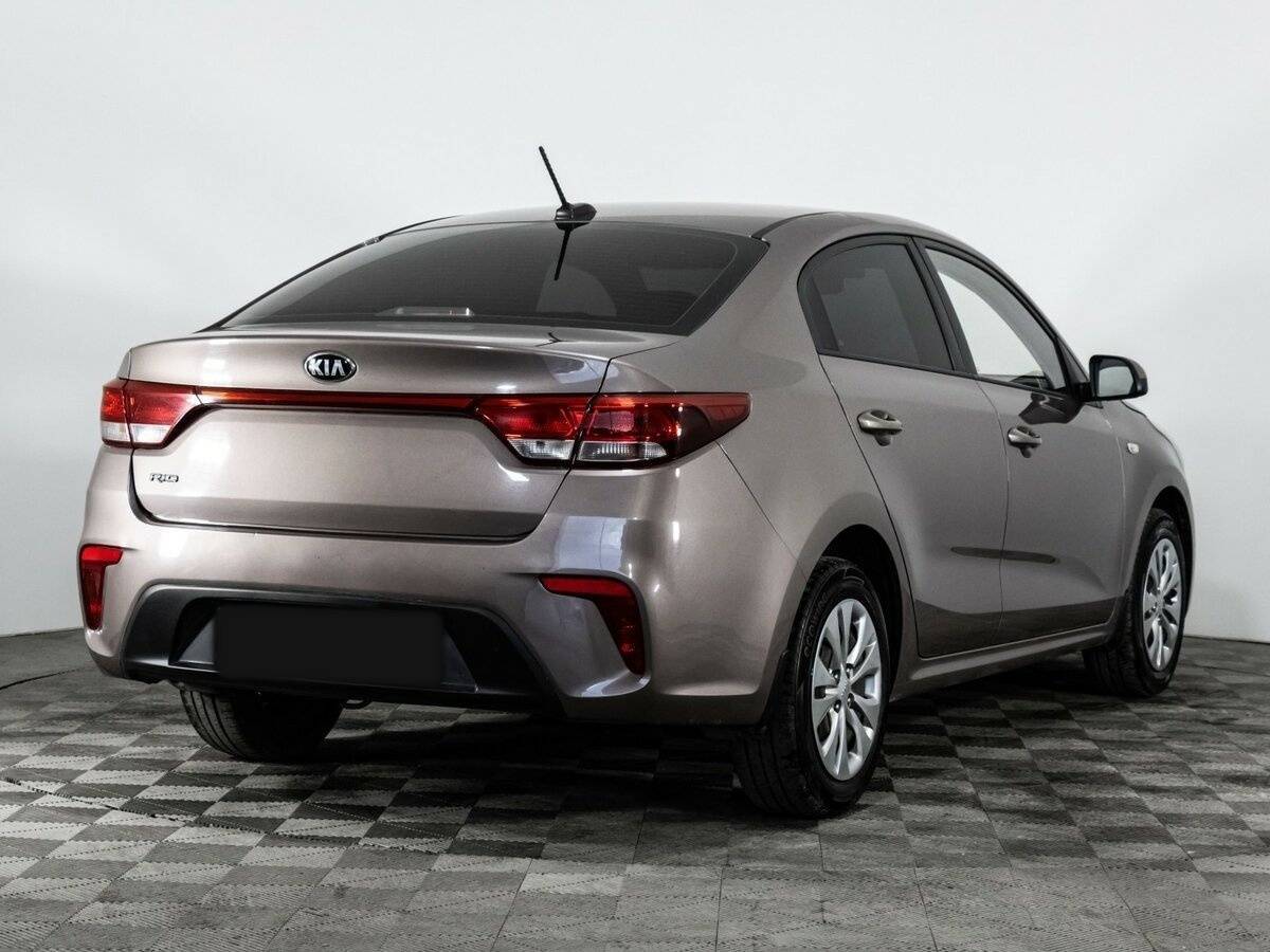 Kia Rio с пробегом — 2018 год. Фото: #4