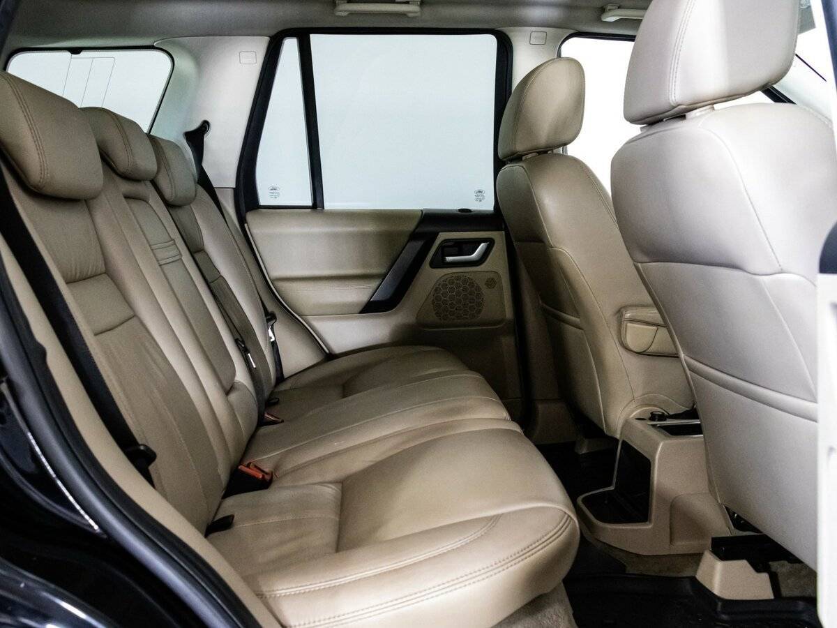 Land Rover Freelander с пробегом — 2010 год. Фото: #13