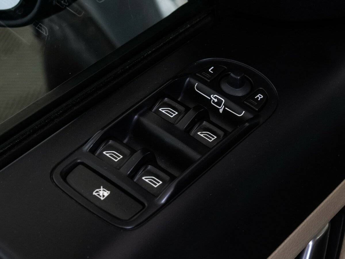 Land Rover Freelander с пробегом — 2010 год. Фото: #15