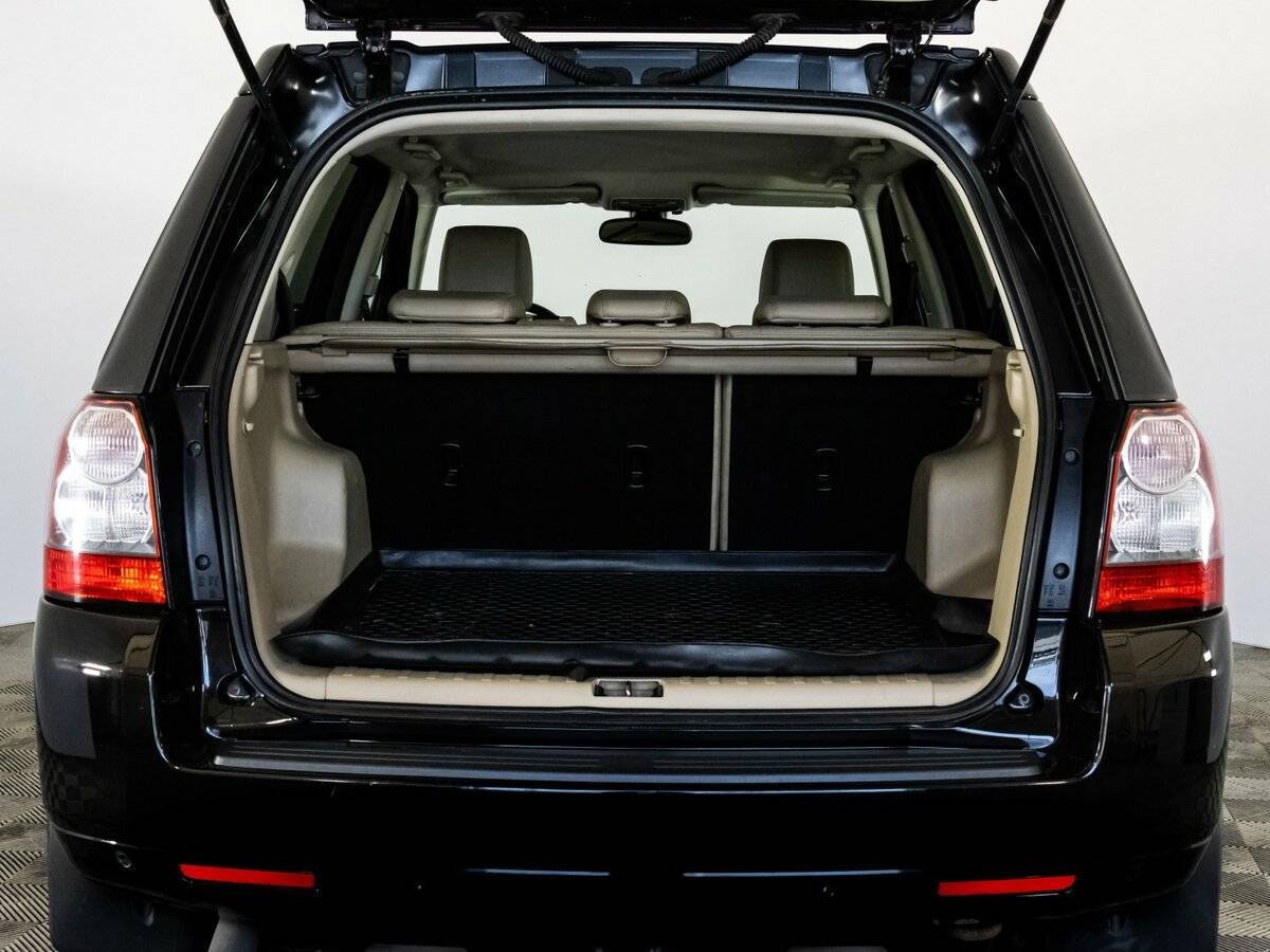 Land Rover Freelander с пробегом — 2010 год. Фото: #17