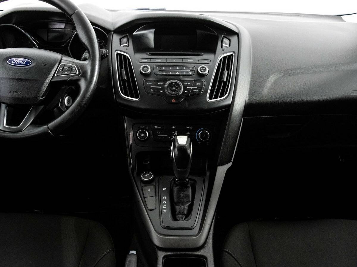 Ford Focus с пробегом — 2015 год. Фото: #9