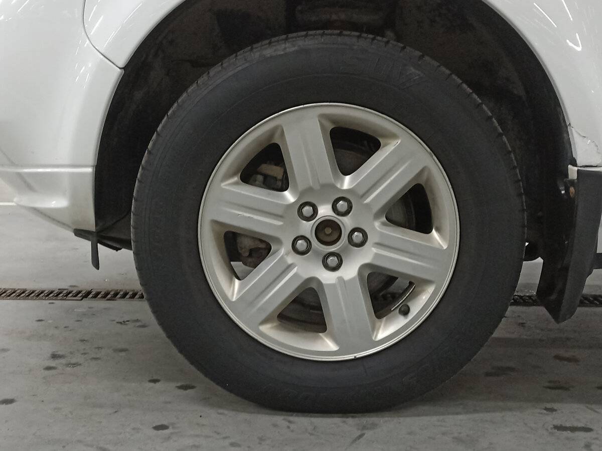 Land Rover Freelander с пробегом — 2012 год. Фото: #17