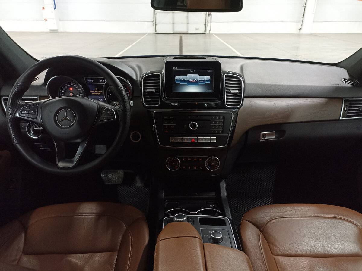 Mercedes-Benz GLE с пробегом — 2018 год. Фото: #13