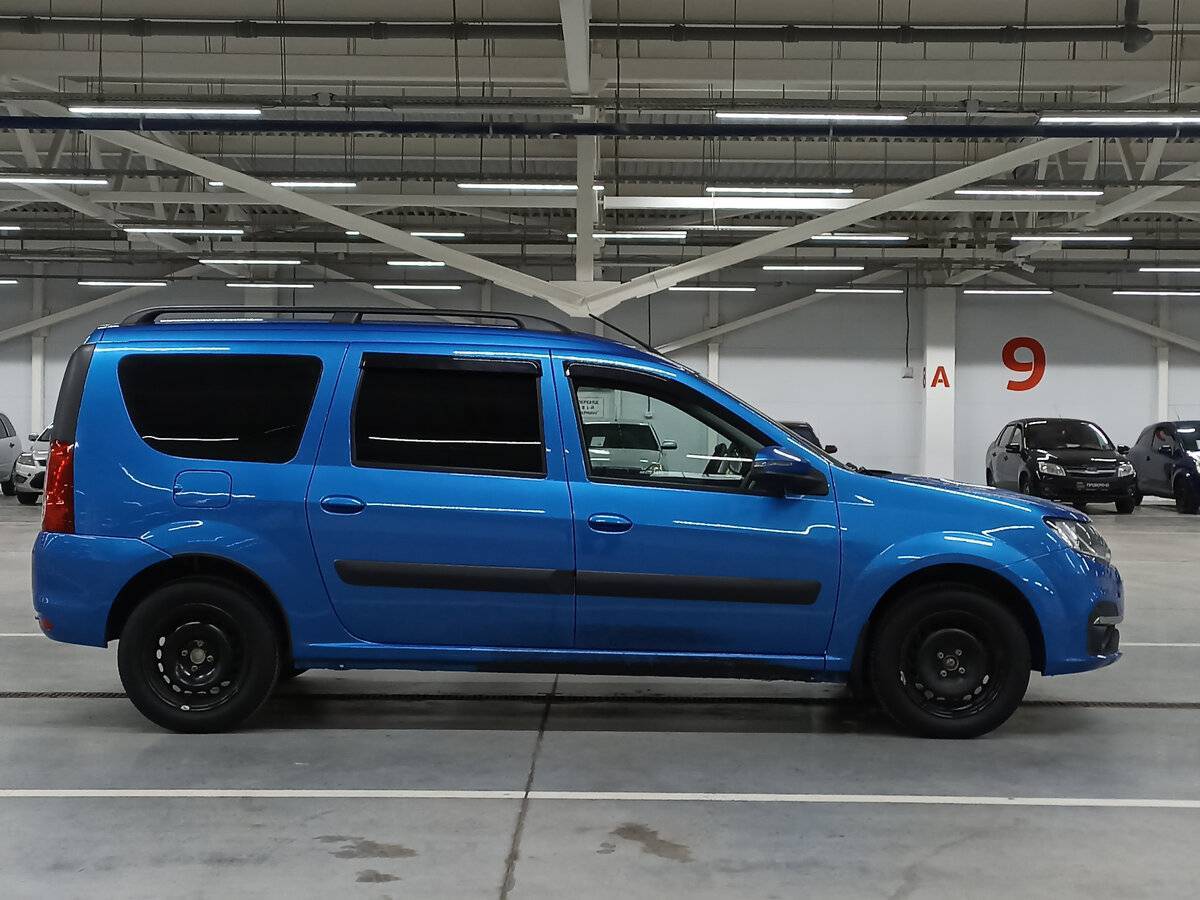 Lada (ВАЗ) Largus с пробегом — 2021 год. Фото: #3