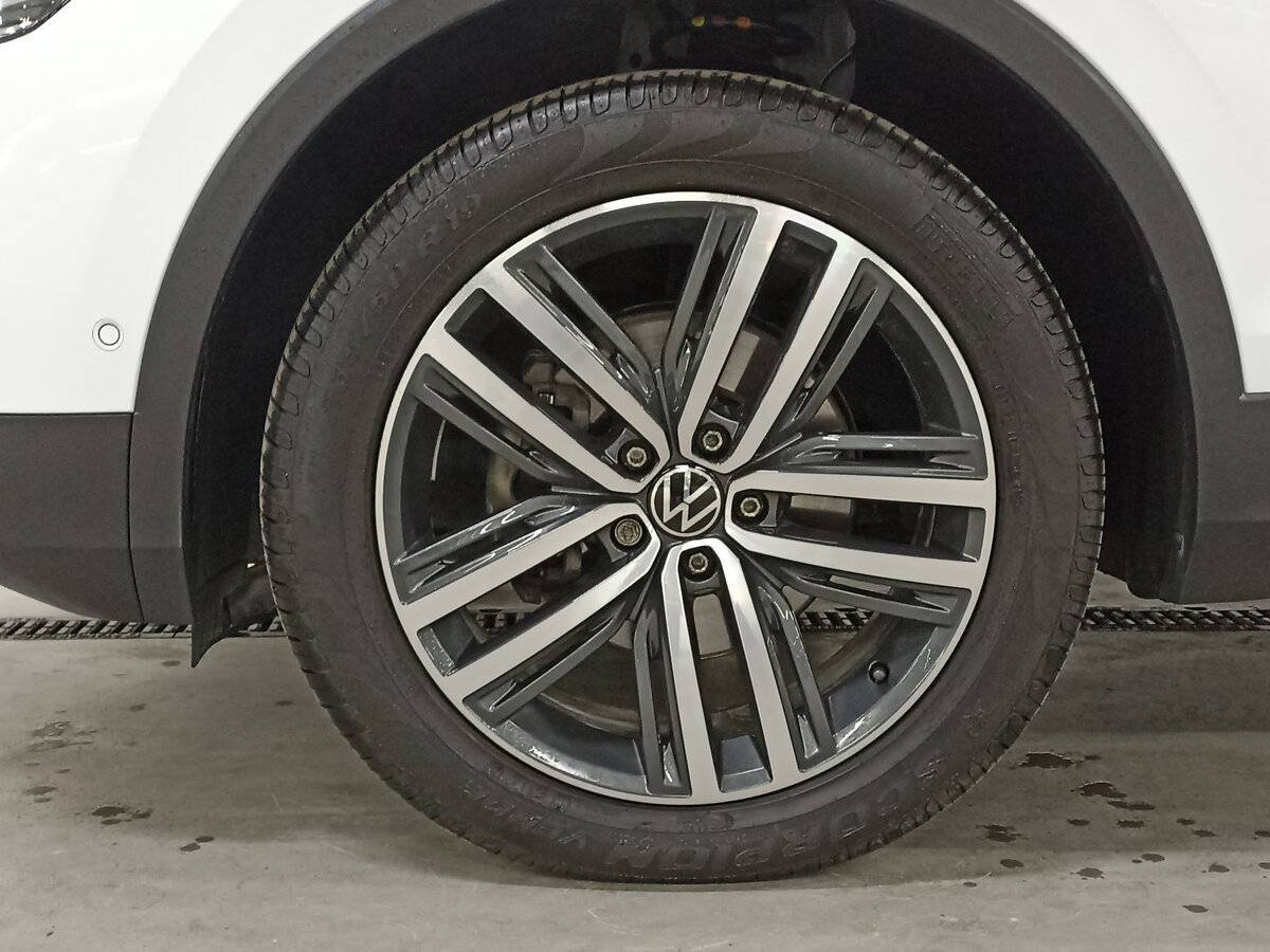 Volkswagen Tiguan с пробегом — 2022 год. Фото: #17