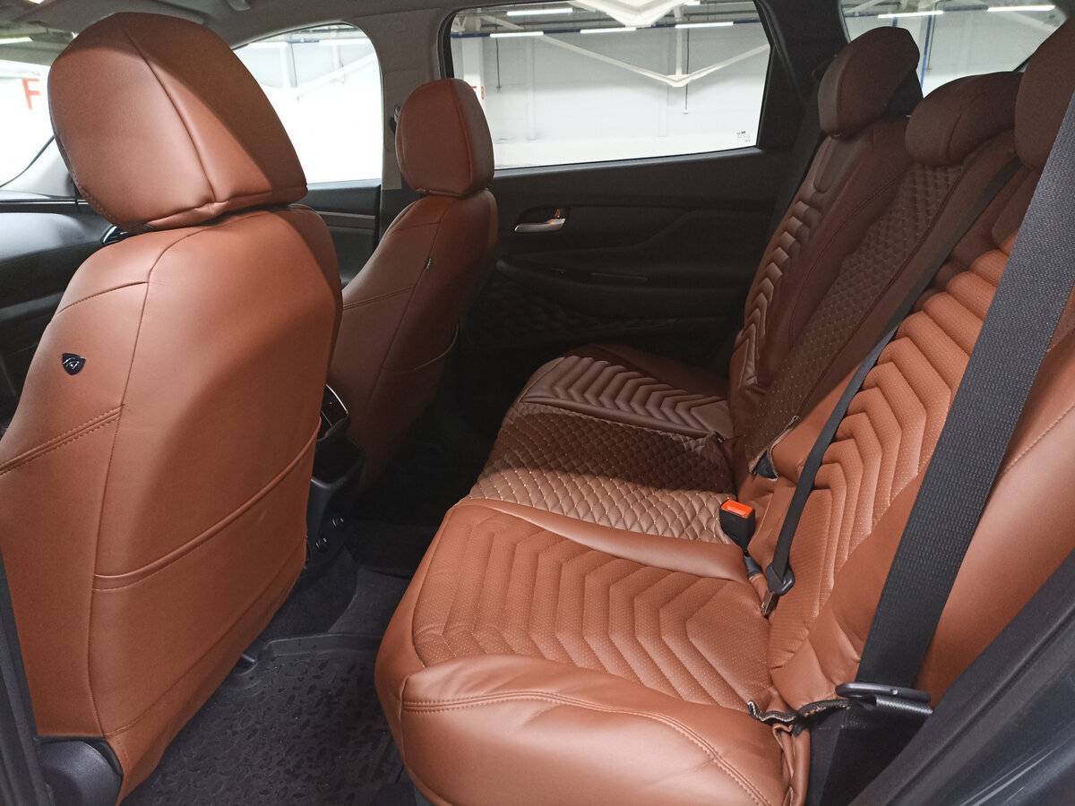 Hyundai Santa Fe с пробегом — 2020 год. Фото: #11