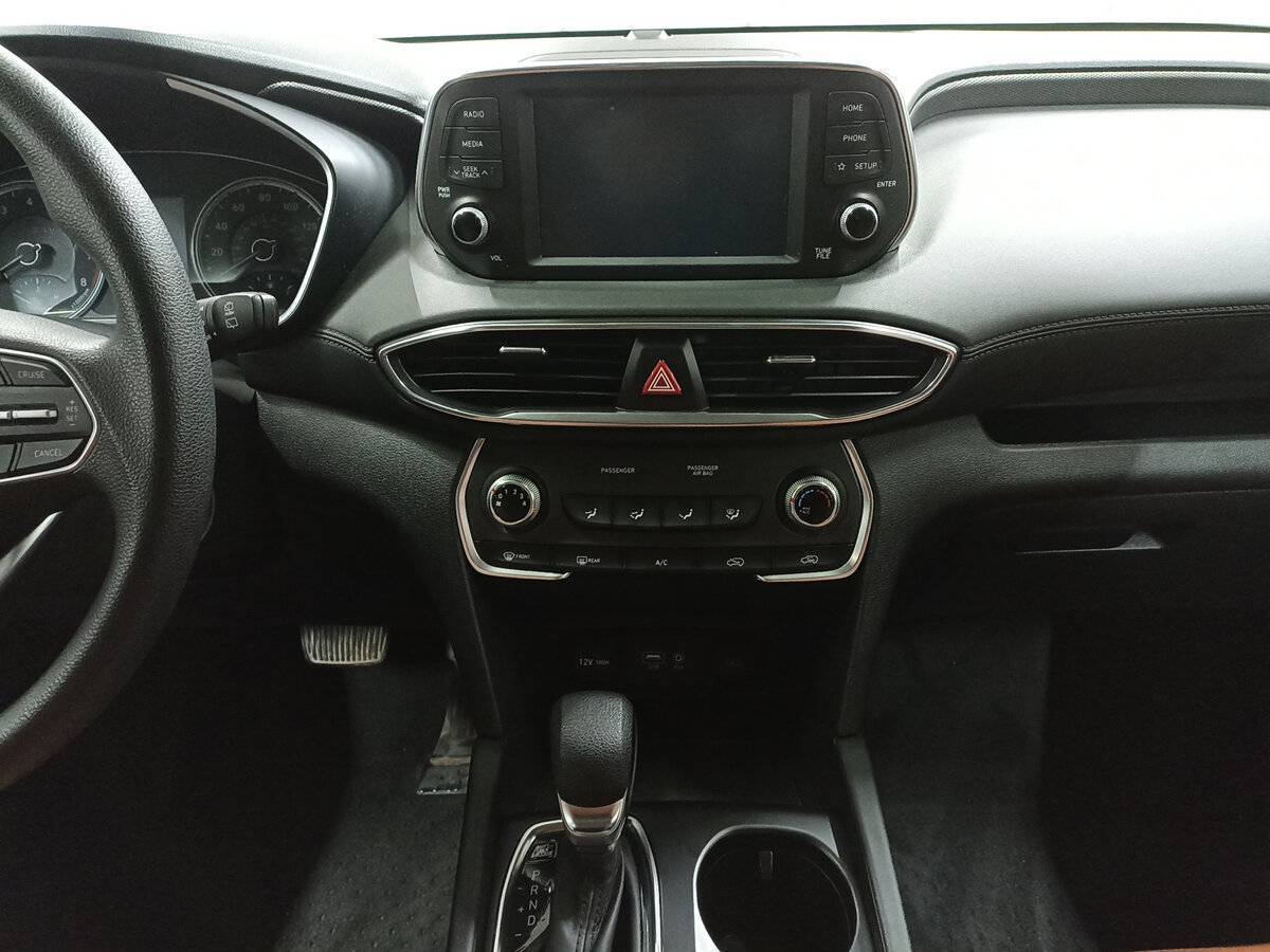 Hyundai Santa Fe с пробегом — 2020 год. Фото: #14