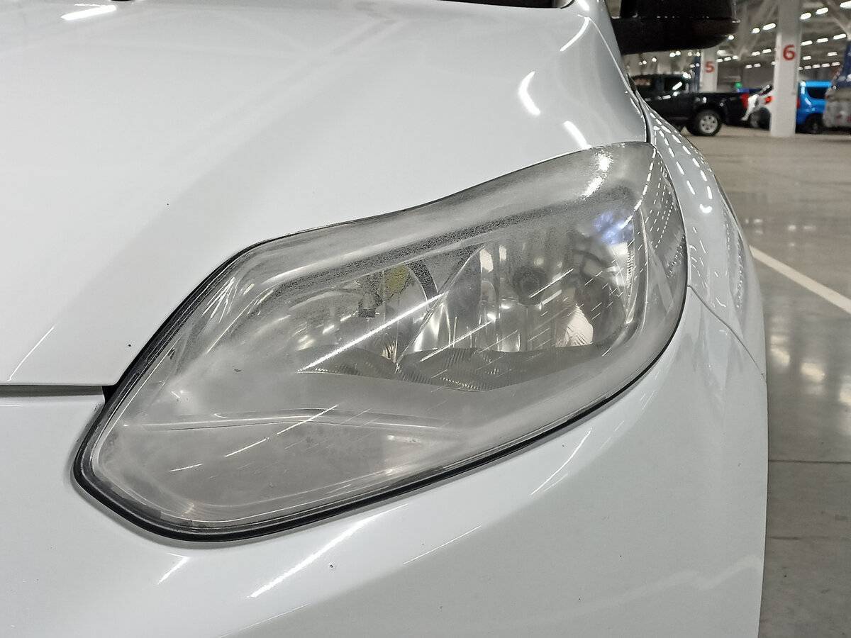 Ford Focus с пробегом — 2013 год. Фото: #16