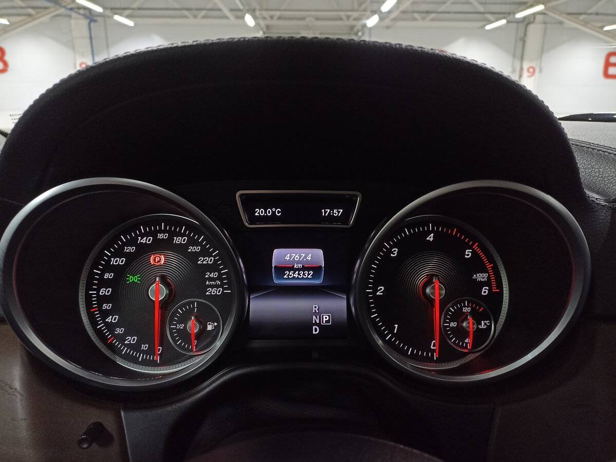 Mercedes-Benz GLS с пробегом — 2017 год. Фото: #12