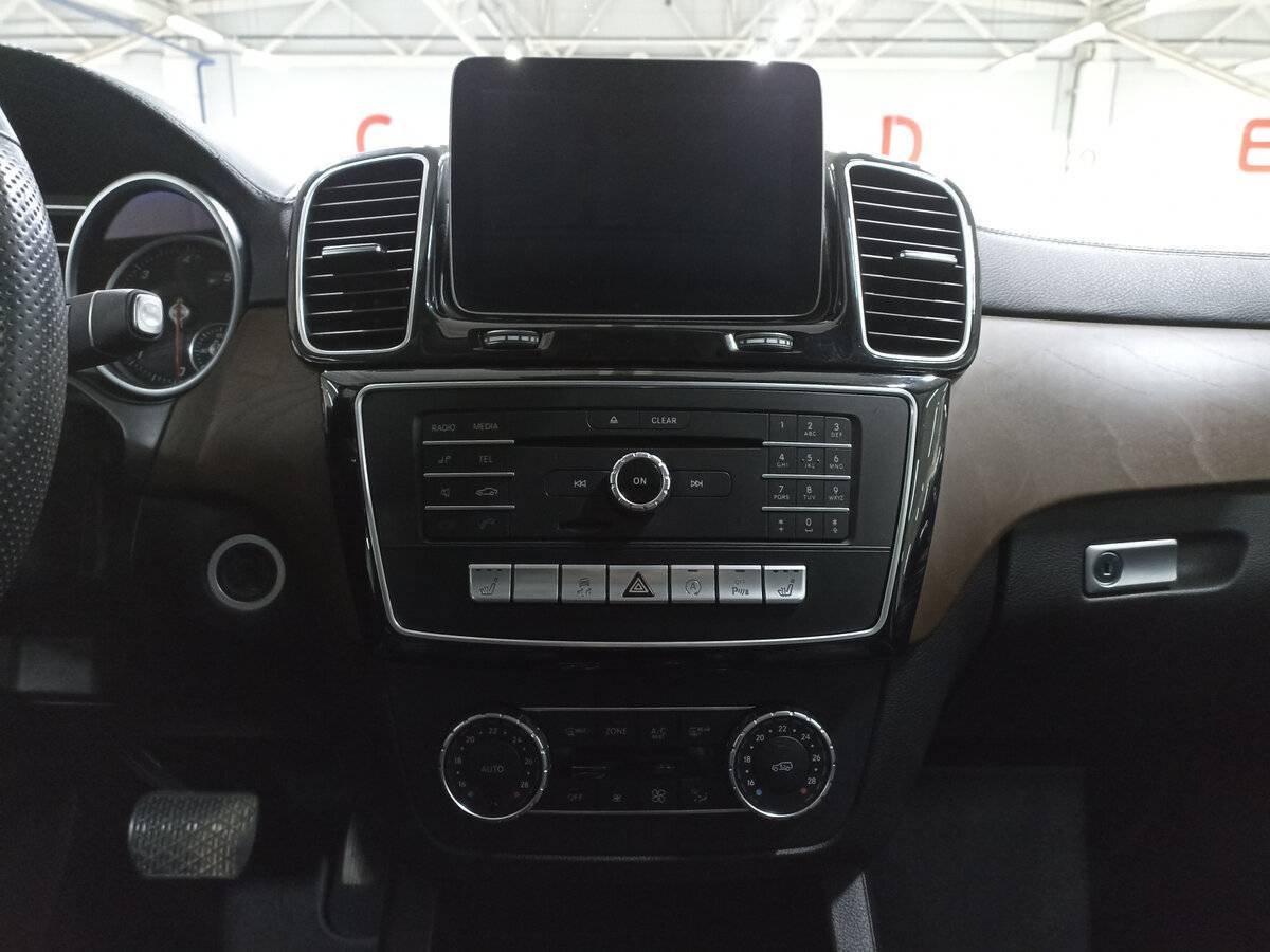 Mercedes-Benz GLS с пробегом — 2017 год. Фото: #14