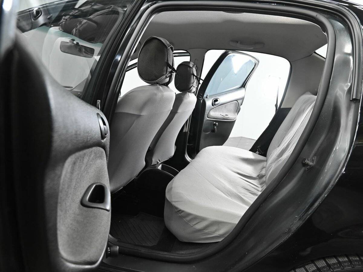 Peugeot 206 с пробегом — 2009 год. Фото: #11