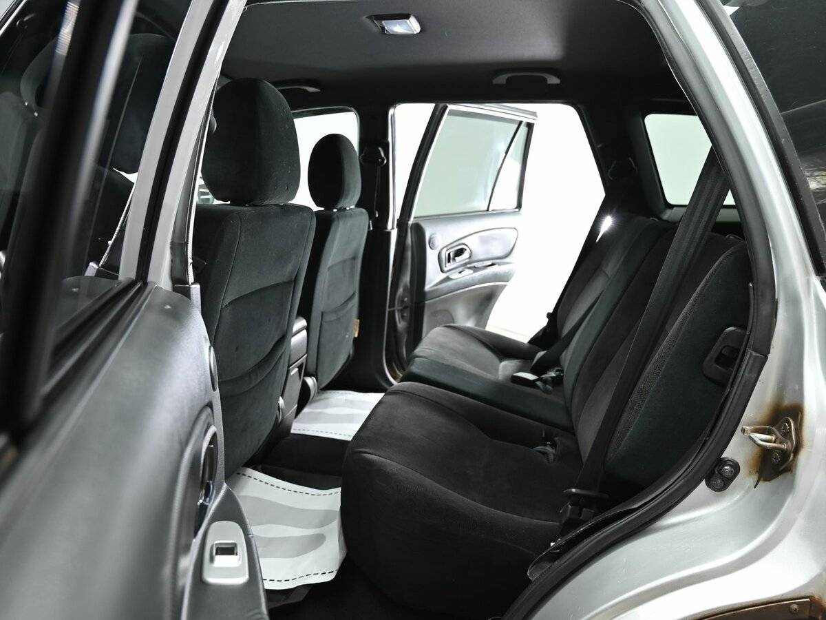 Great Wall Hover с пробегом — 2010 год. Фото: #9