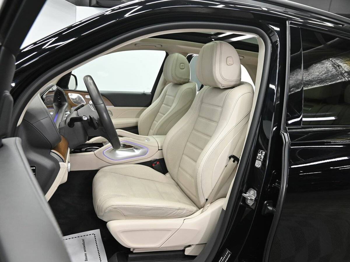 Mercedes-Benz GLE с пробегом — 2020 год. Фото: #8