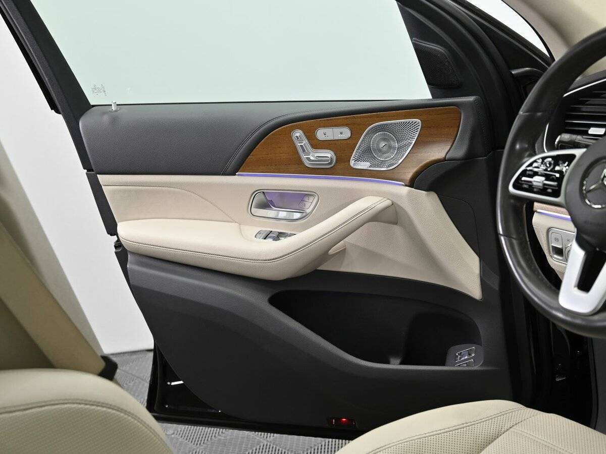 Mercedes-Benz GLE с пробегом — 2020 год. Фото: #9