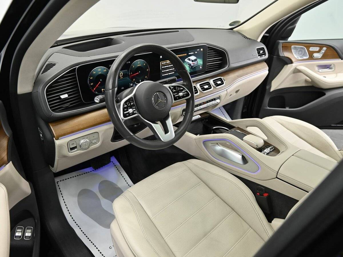 Mercedes-Benz GLE с пробегом — 2020 год. Фото: #10