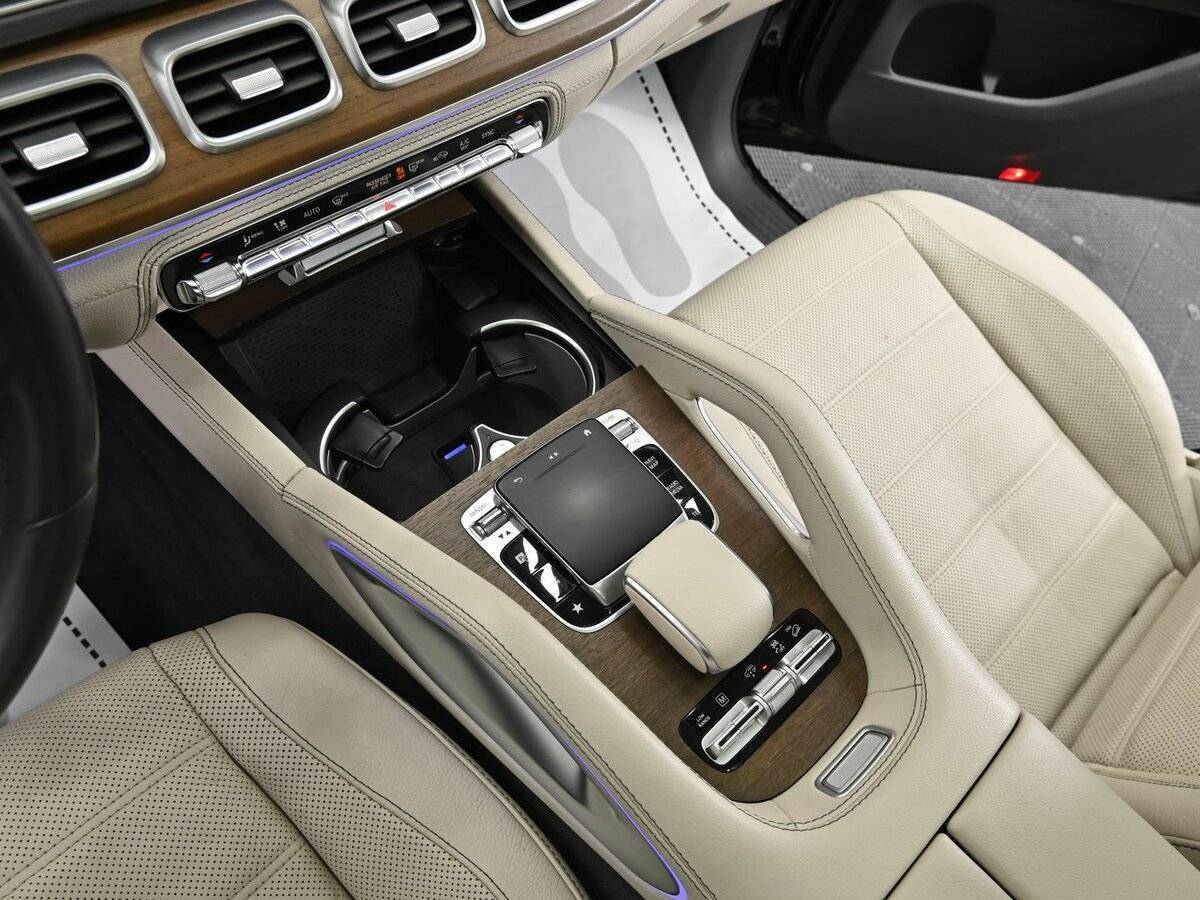 Mercedes-Benz GLE с пробегом — 2020 год. Фото: #16