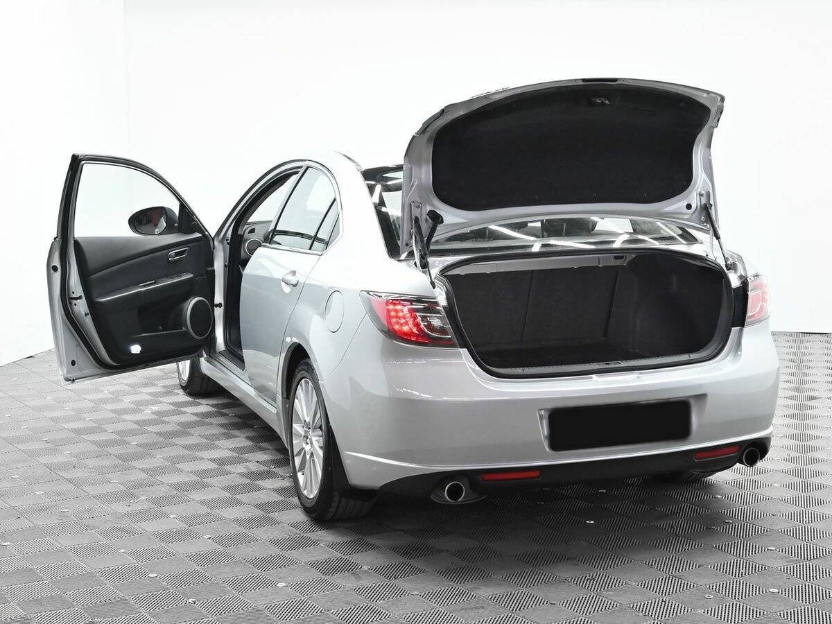 Mazda 6 с пробегом — 2008 год. Фото: #4