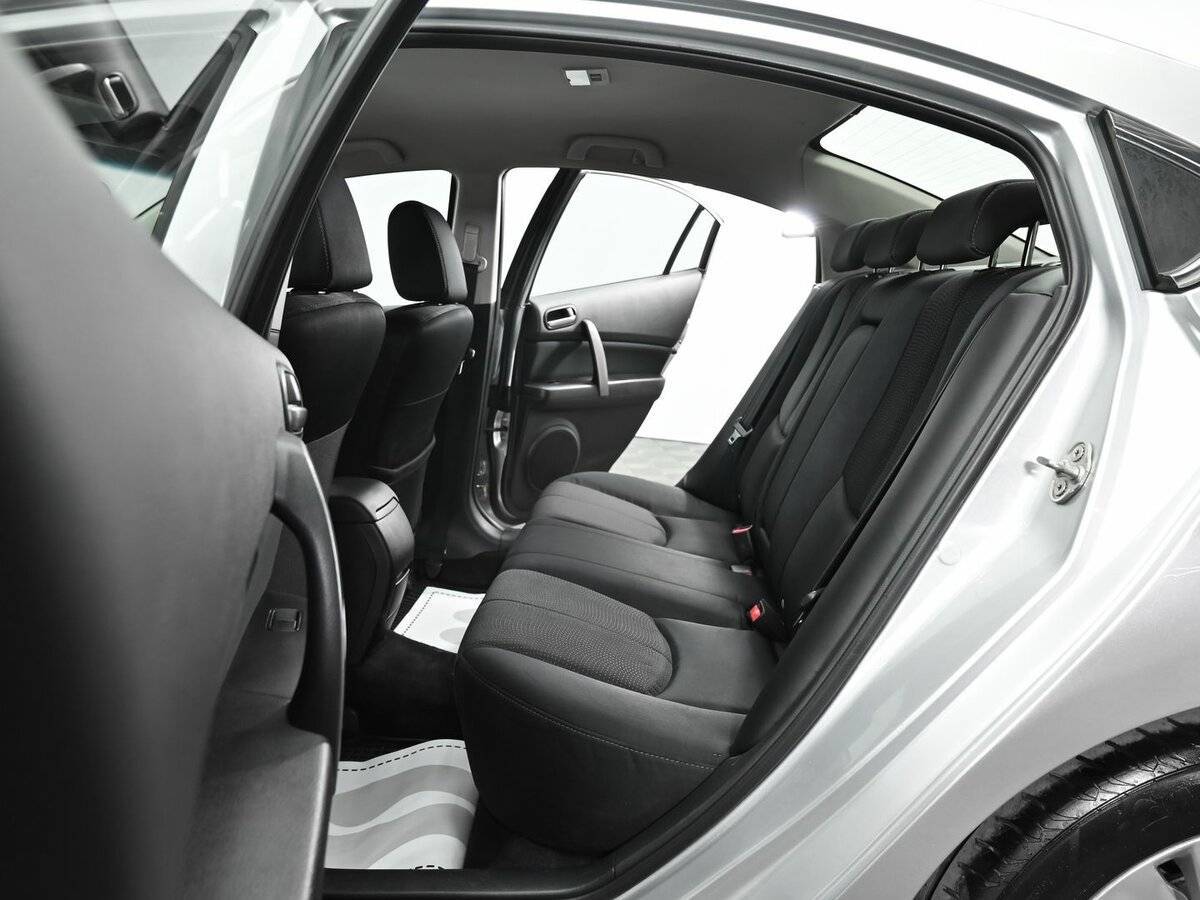 Mazda 6 с пробегом — 2008 год. Фото: #12