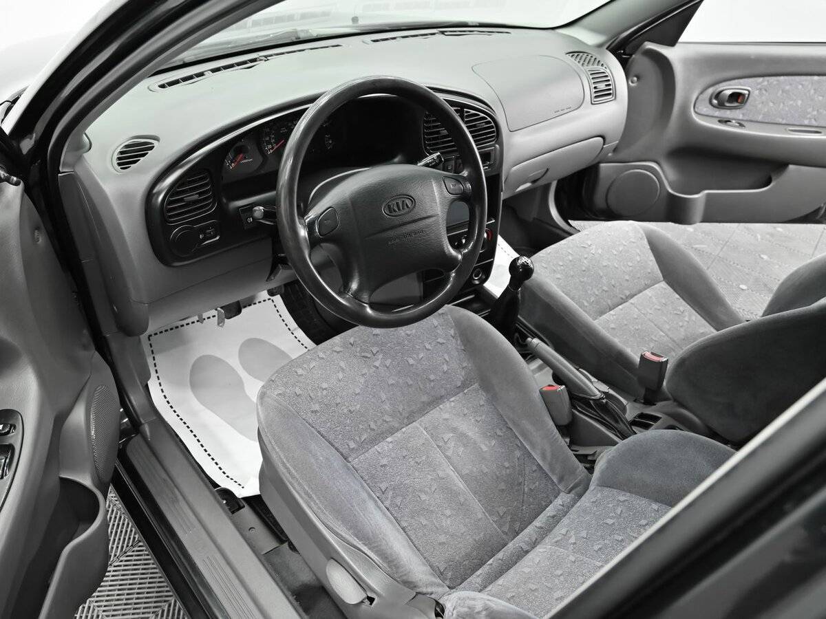 Kia Spectra с пробегом — 2007 год. Фото: #7