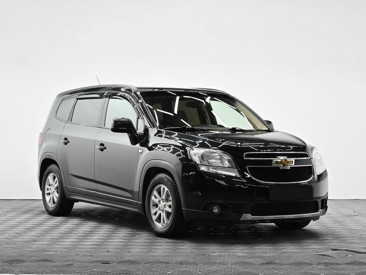 Chevrolet Orlando с пробегом — 2013 год. Фото: #1