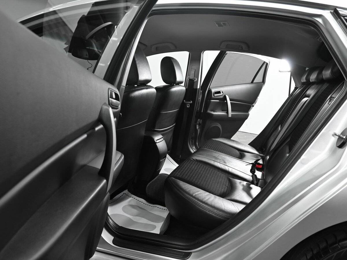 Mazda 6 с пробегом — 2008 год. Фото: #10