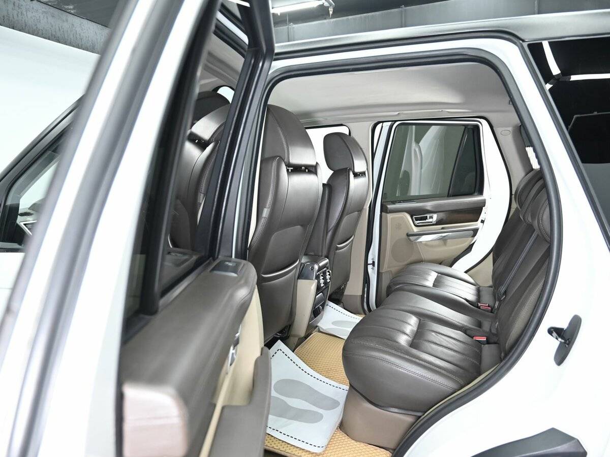 Land Rover Range Rover Sport с пробегом — 2012 год. Фото: #14
