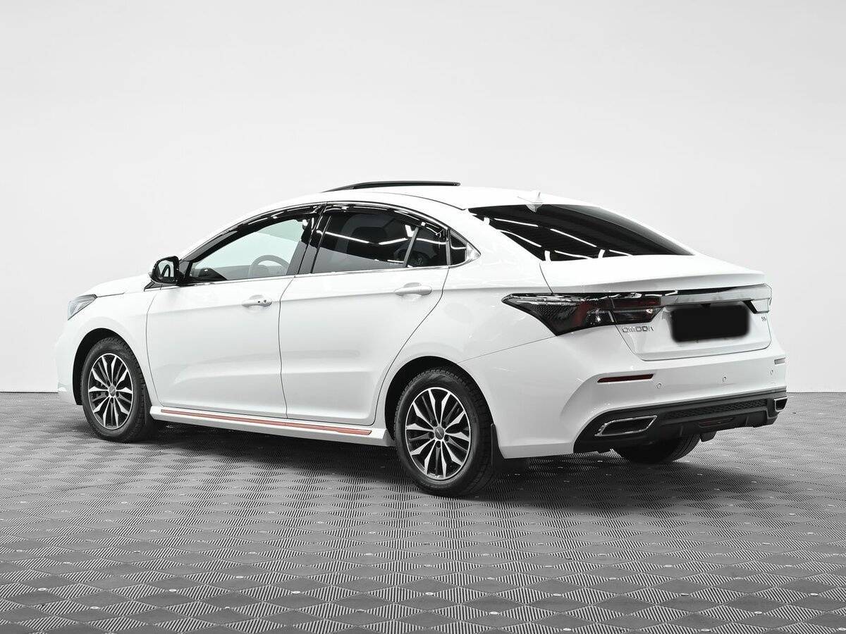 OMODA S5 с пробегом — 2023 год. Фото: #4