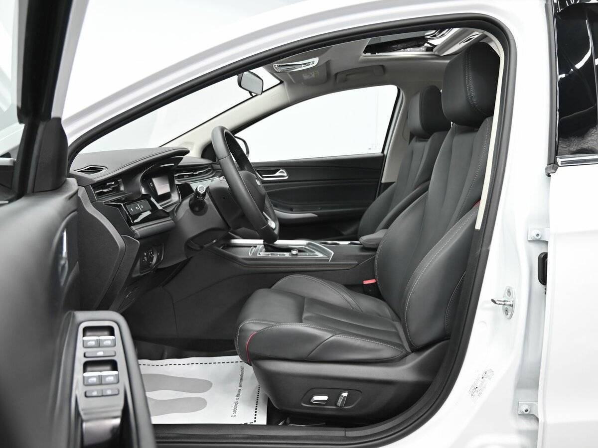 OMODA S5 с пробегом — 2023 год. Фото: #7