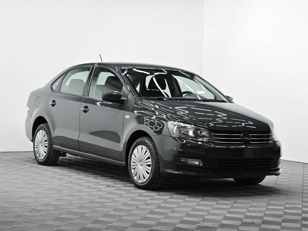 Volkswagen Polo с пробегом — 2017 год. Фото: #1