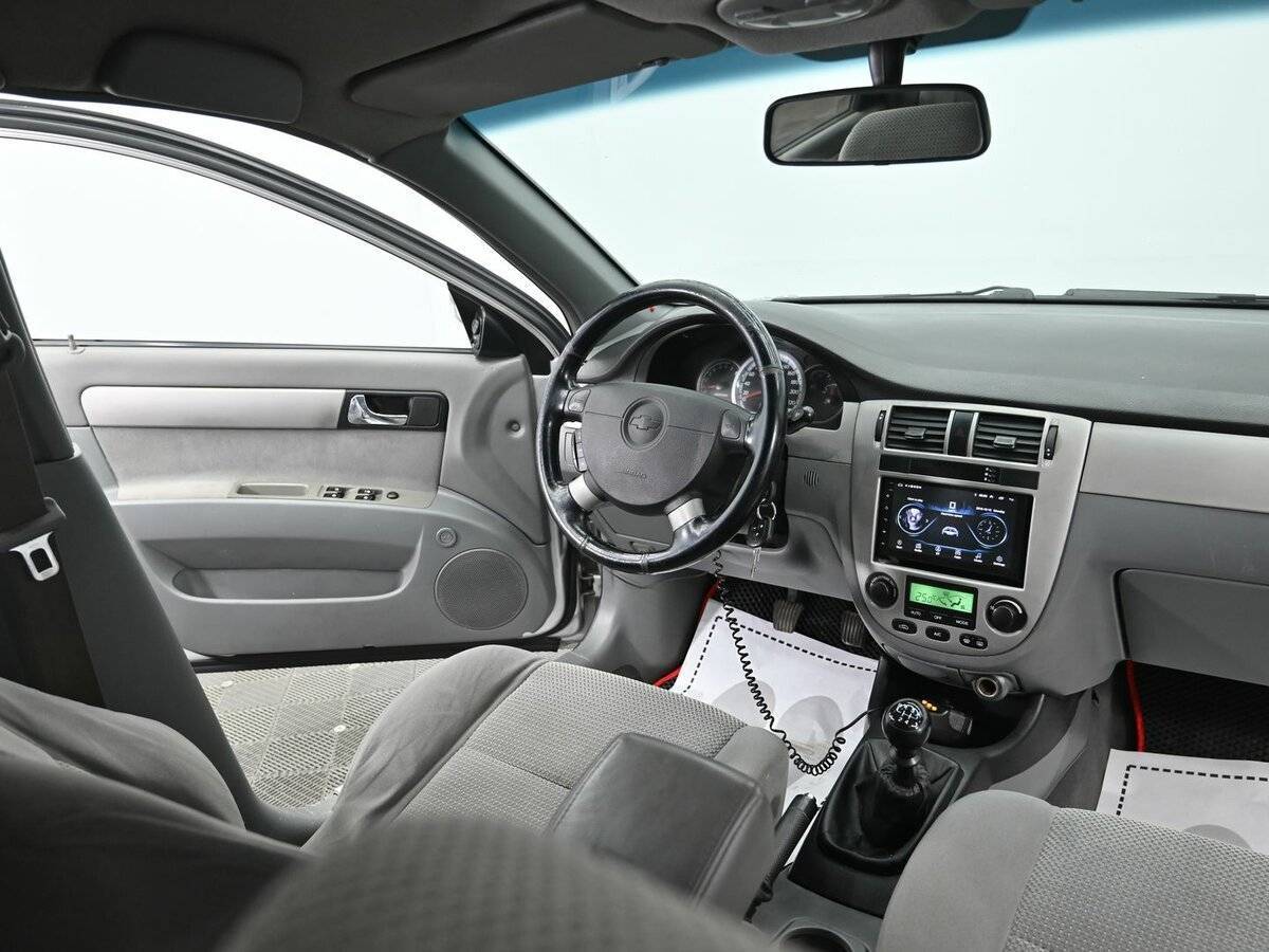 Chevrolet Lacetti с пробегом — 2008 год. Фото: #9