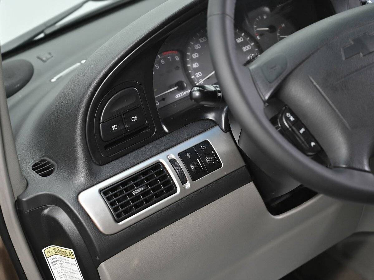 Chevrolet Rezzo с пробегом — 2008 год. Фото: #7