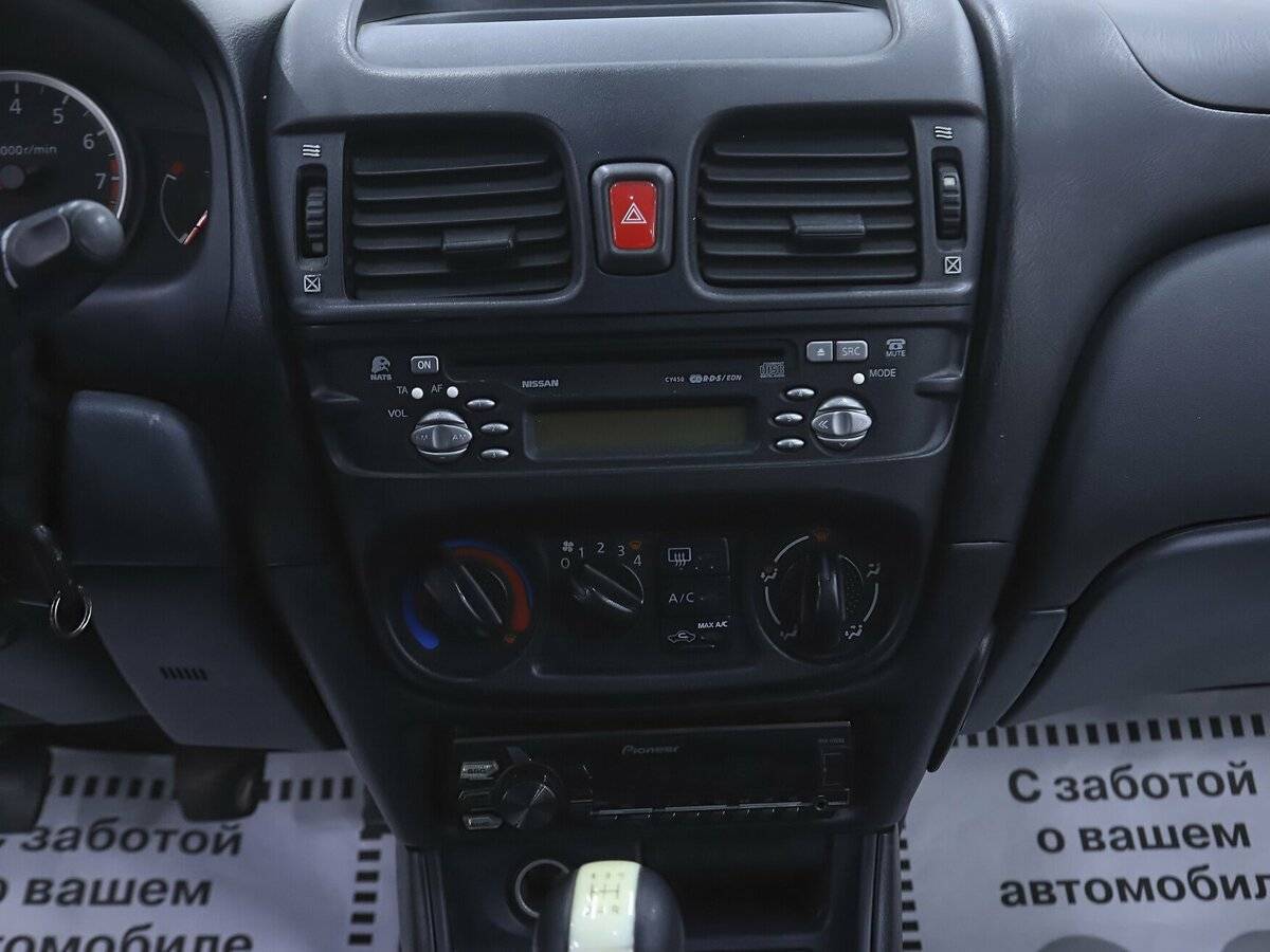 Nissan Almera с пробегом — 2004 год. Фото: #5