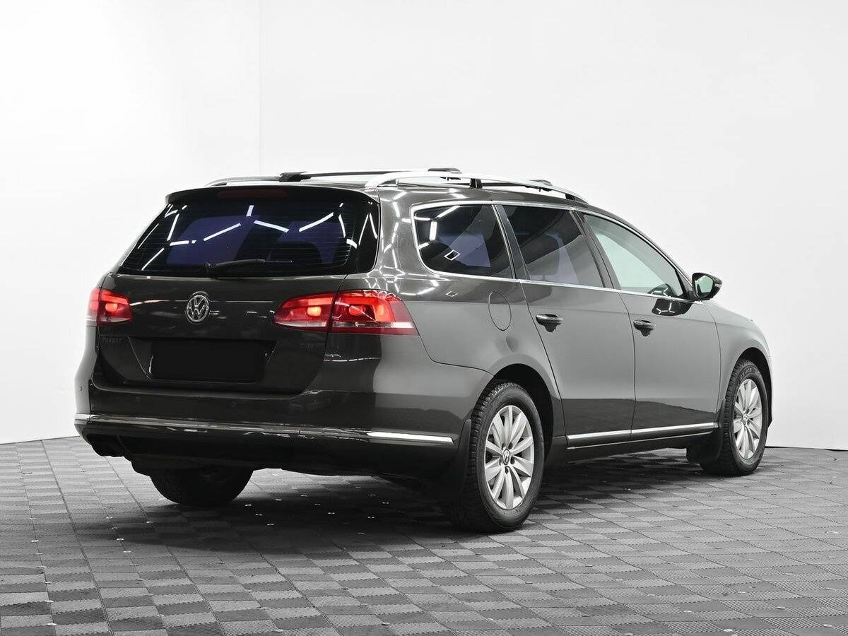Volkswagen Passat с пробегом — 2012 год. Фото: #3