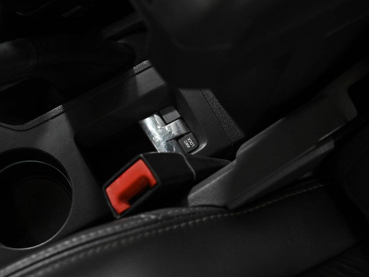 Jeep Liberty (Patriot) с пробегом — 2012 год. Фото: #10