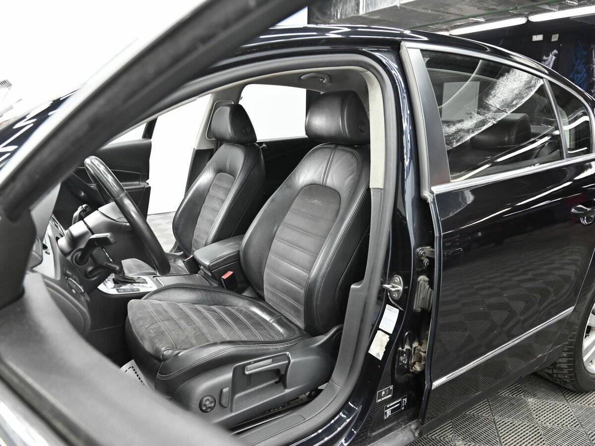 Volkswagen Passat с пробегом — 2010 год. Фото: #4