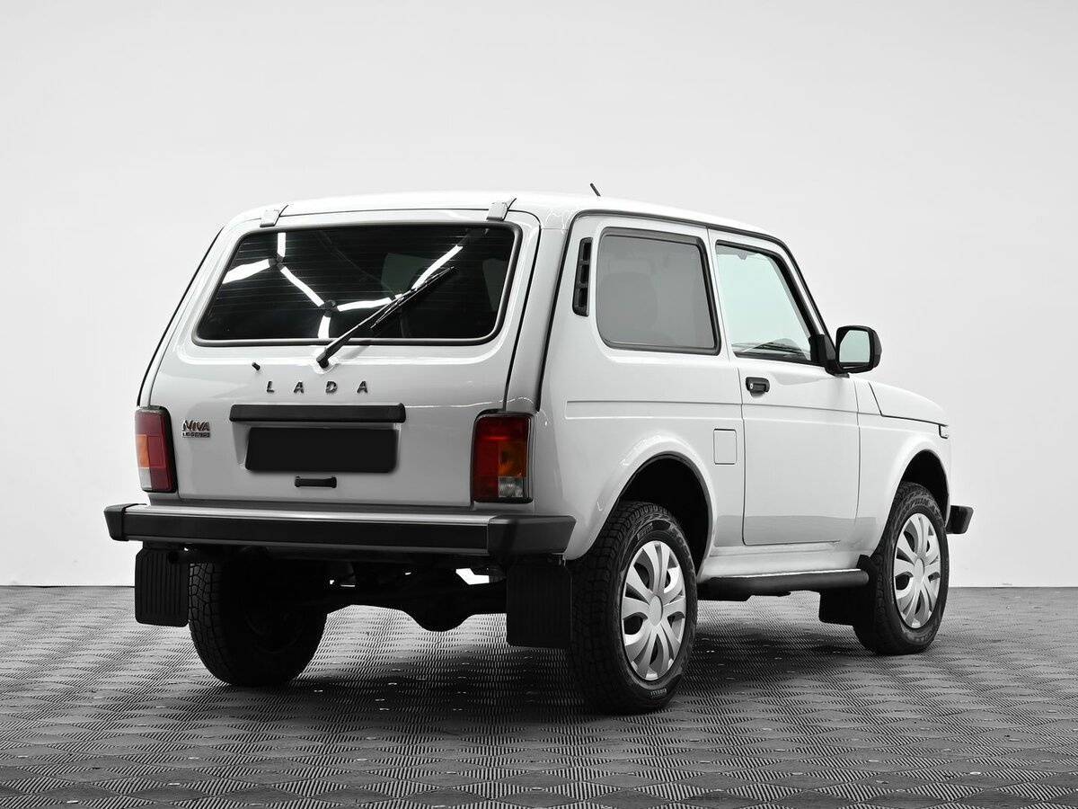 Lada (ВАЗ) Niva Legend с пробегом — 2024 год. Фото: #3
