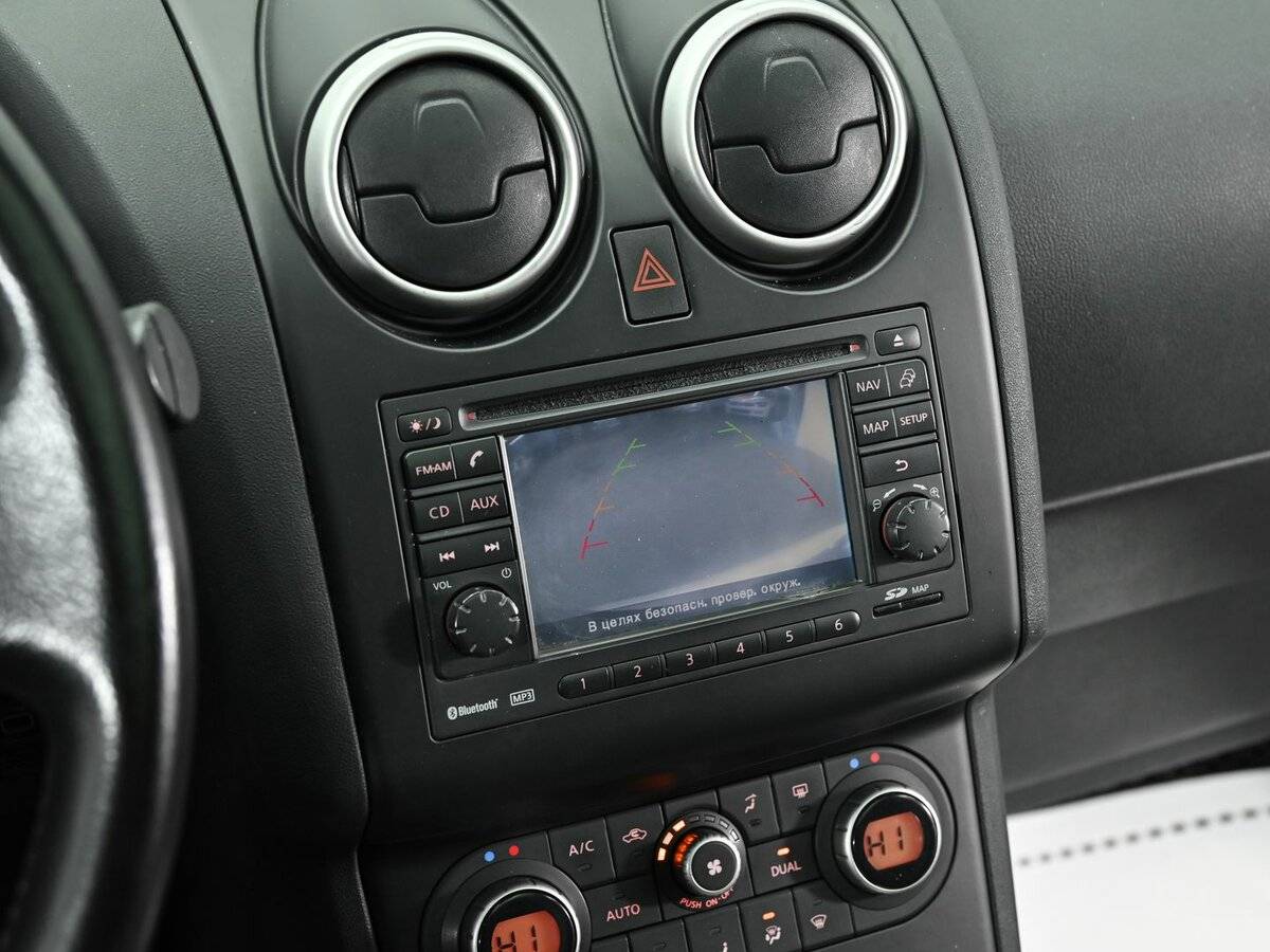 Nissan Qashqai+2 с пробегом — 2010 год. Фото: #9