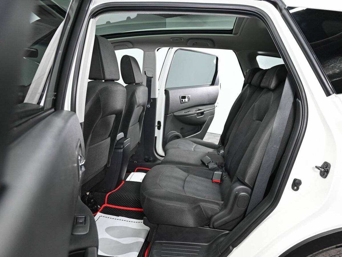 Nissan Qashqai+2 с пробегом — 2010 год. Фото: #13