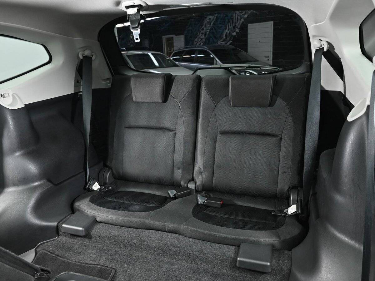 Nissan Qashqai+2 с пробегом — 2010 год. Фото: #14