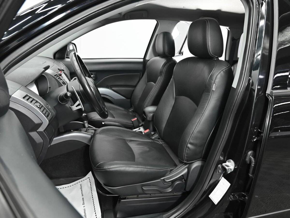 Mitsubishi Outlander с пробегом — 2008 год. Фото: #5
