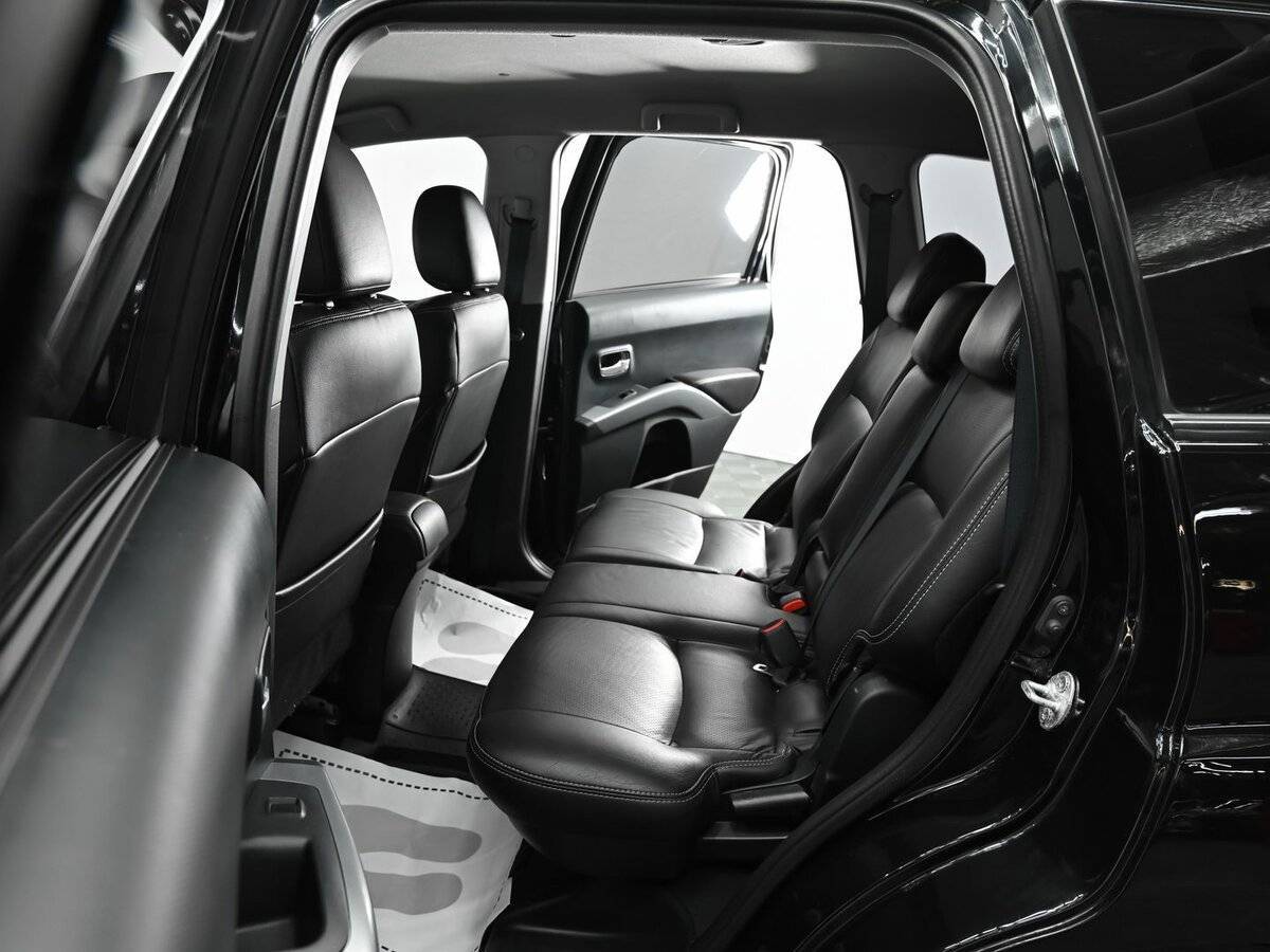 Mitsubishi Outlander с пробегом — 2008 год. Фото: #14