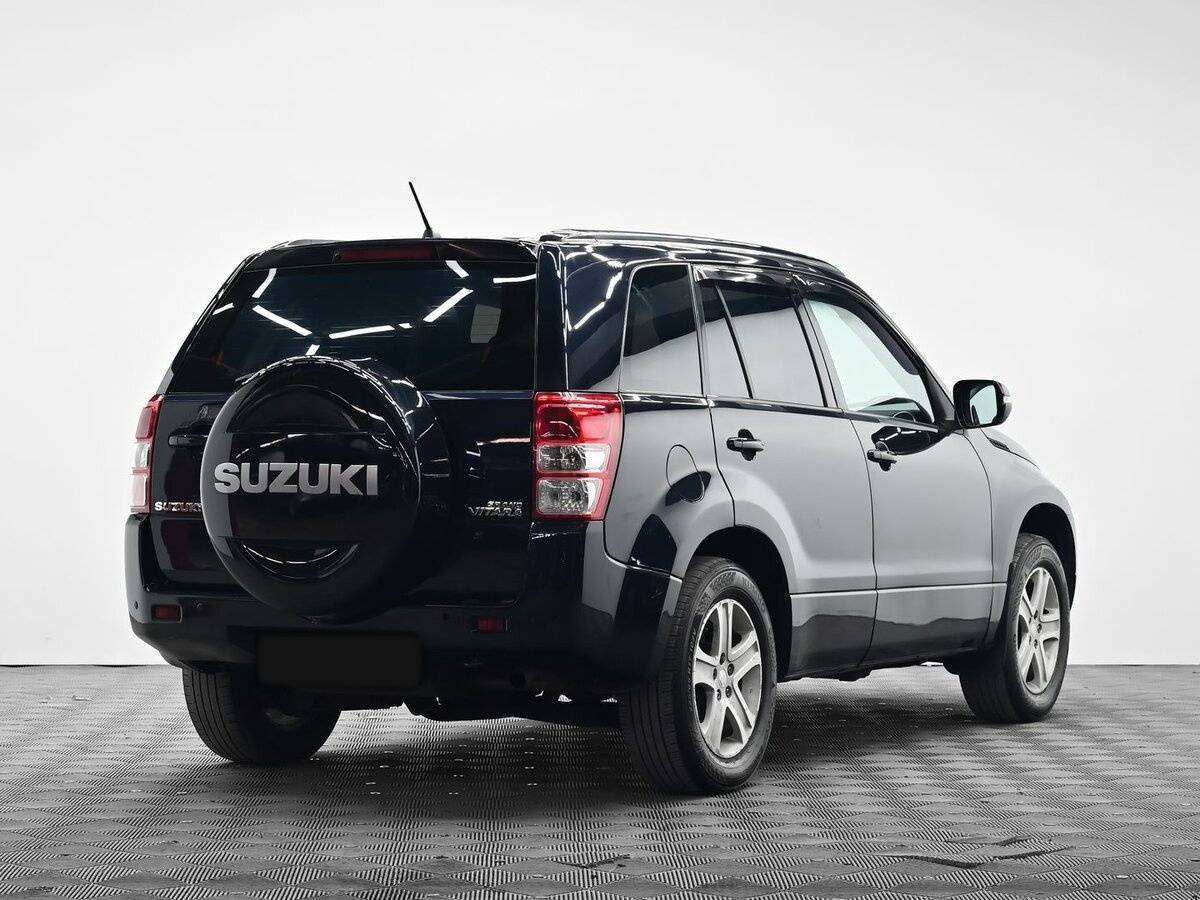 Suzuki Grand Vitara с пробегом — 2011 год. Фото: #3