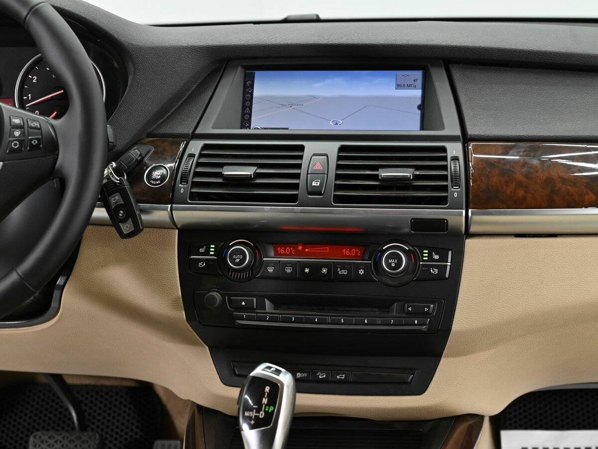 BMW X5 с пробегом — 2012 год. Фото: #10