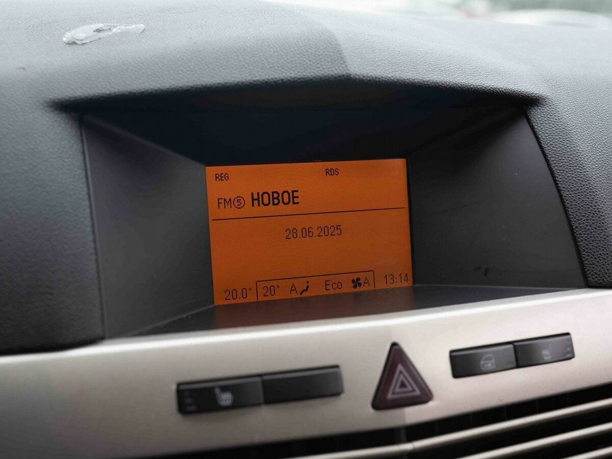 Opel Astra с пробегом — 2007 год. Фото: #16