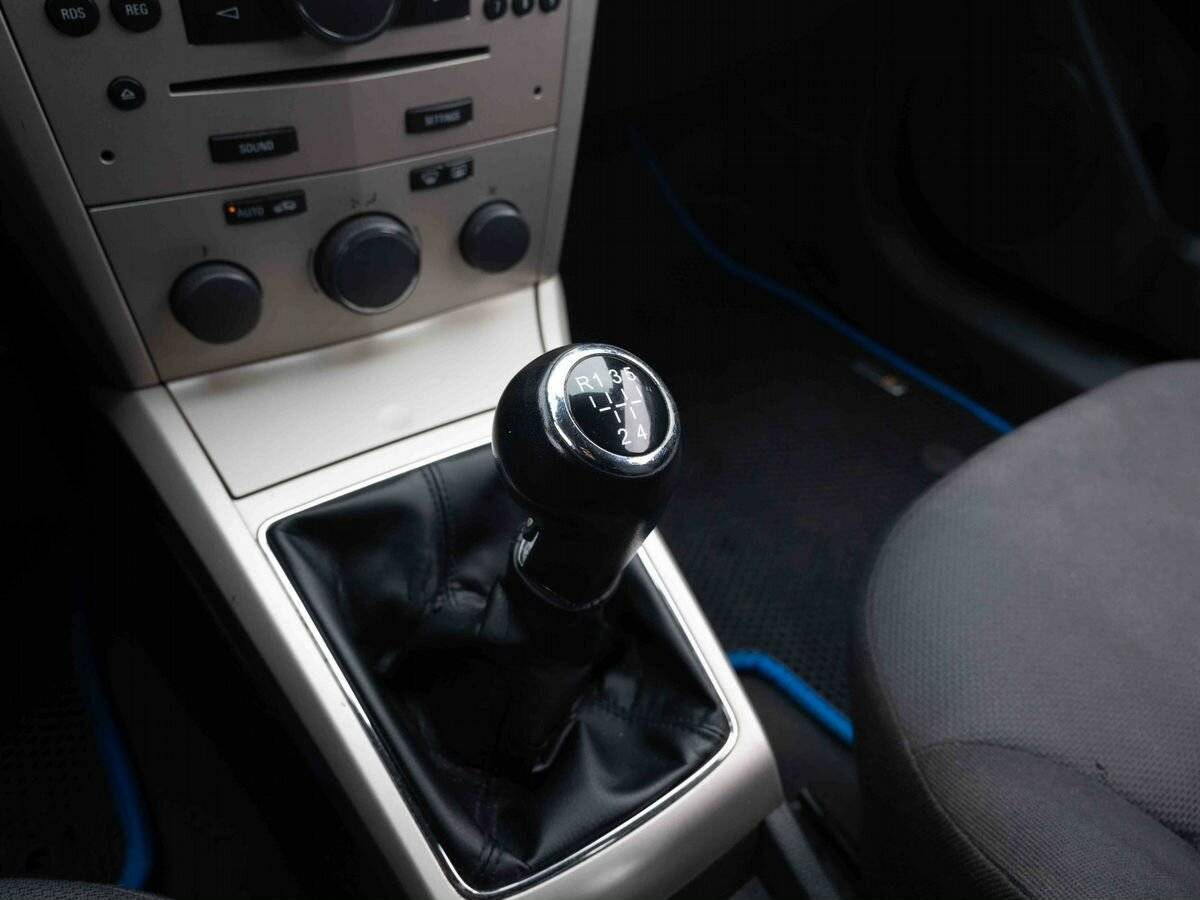 Opel Astra с пробегом — 2007 год. Фото: #18