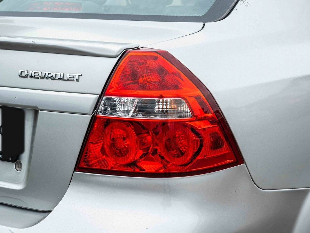 Chevrolet Aveo с пробегом — 2010 год. Фото: #19